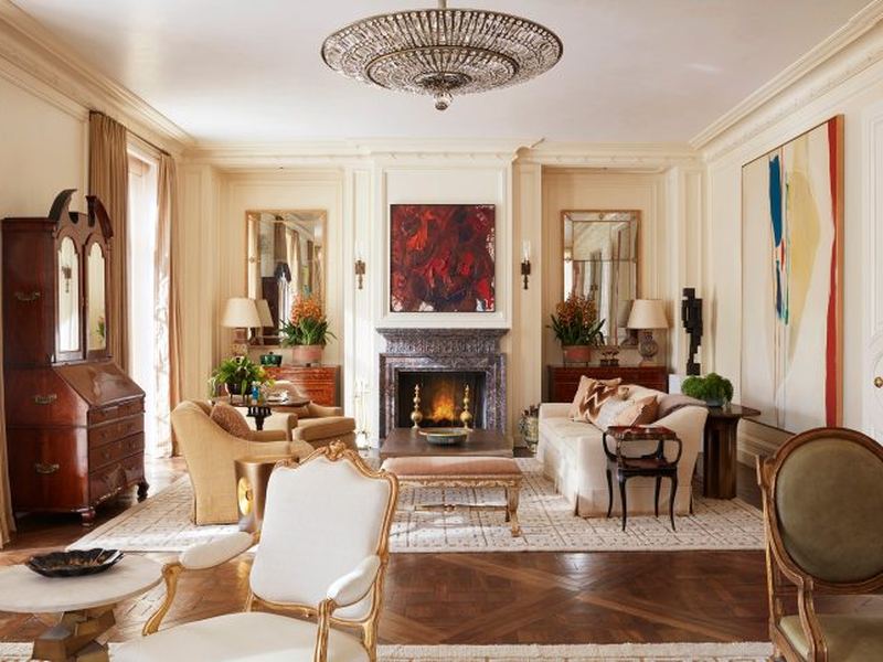 A drawing room by Tucker & Marks